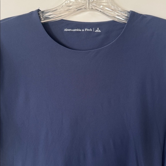 Abercrombie Women's Soft Matte Seamless Tee Bodysuit Navy size Small - Picture 8 of 12